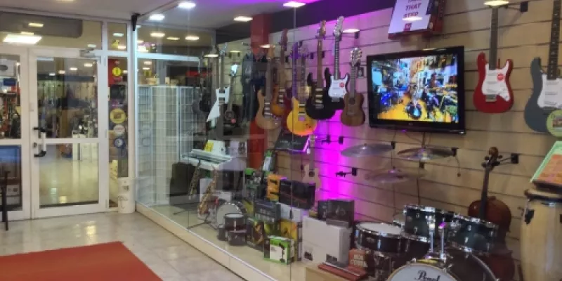 Muro de sonido: guitarras y amplificadores para todos los estilos