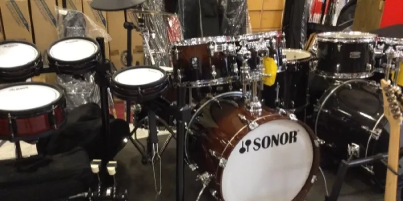 Exposición de instrumentos para todas las pasiones musicales