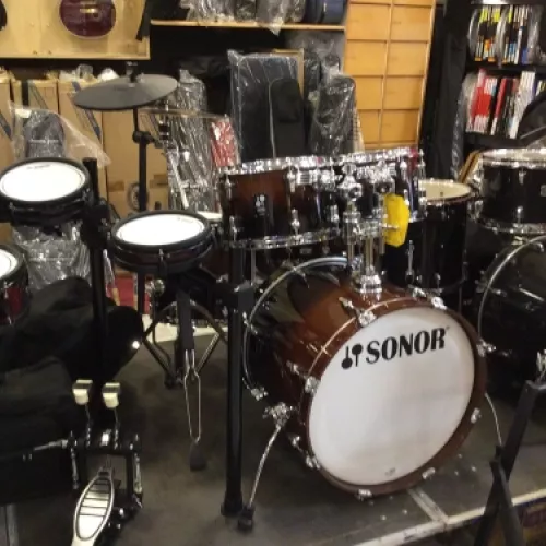 Exhibició d'instruments per a totes les passions musicals